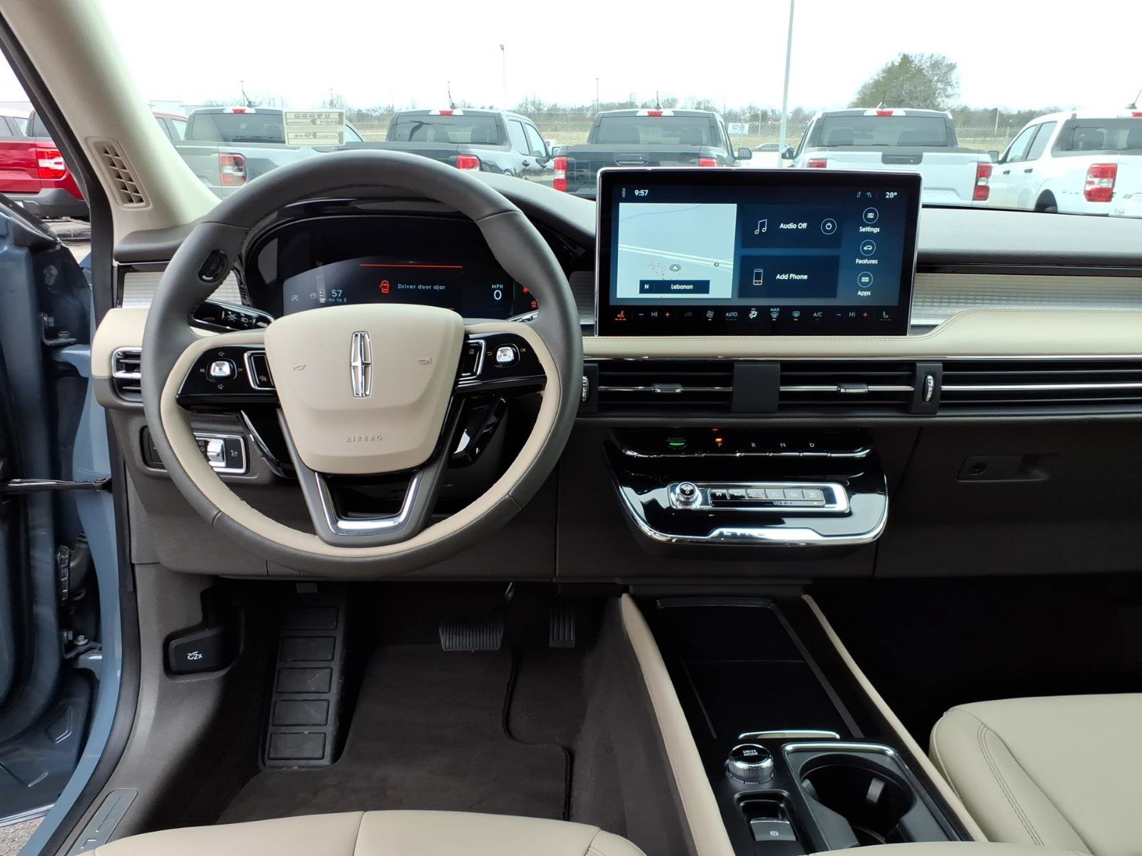 Used 2024 Lincoln Corsair Premiere image 13