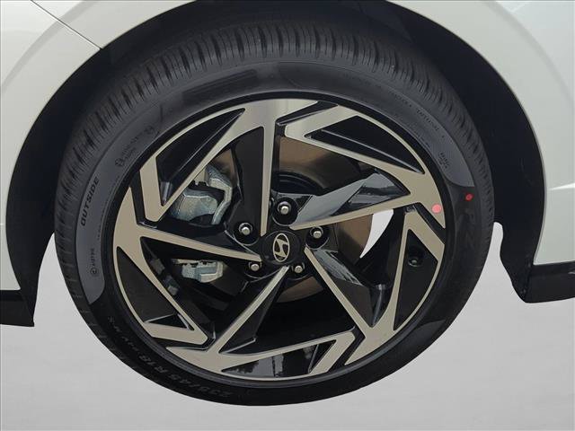New 2025 Hyundai Sonata SEL FWD image 9