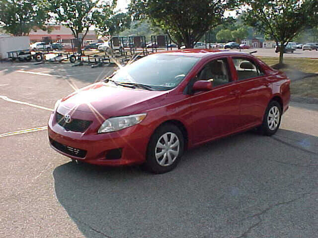 Used 2009 Toyota Corolla LE w/ All Weather Guard Pkg image 4
