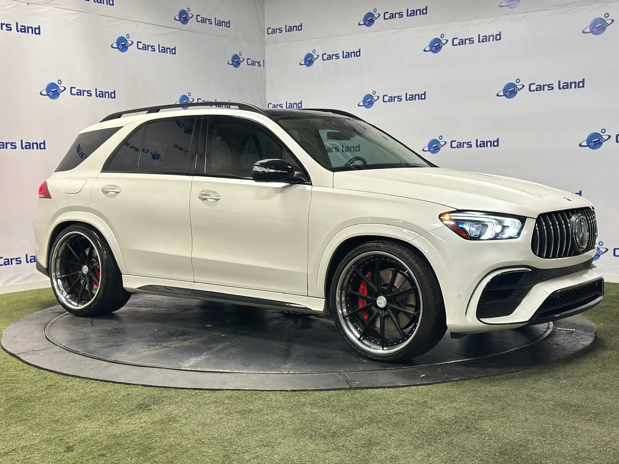 Used 2022 Mercedes-Benz GLE 63 AMG S image 2