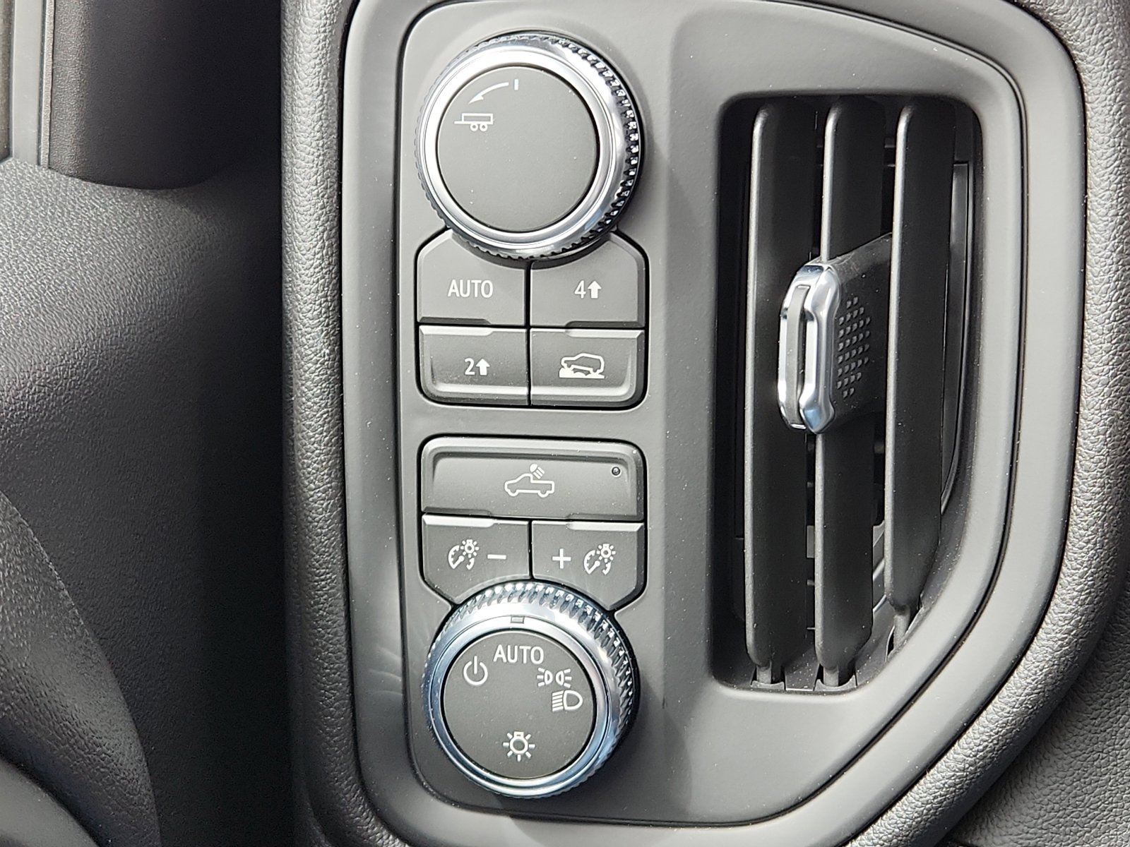 New 2026 GMC Sierra 1500 Pro w/ Graphite Edition image 16