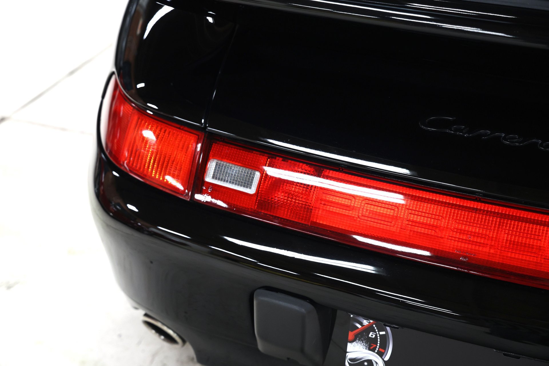 Used 1995 Porsche 911 Cabriolet image 34