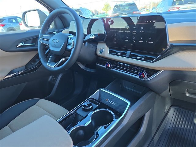 New 2026 Chevrolet Equinox ACTIV w/ Convenience Package III image 16