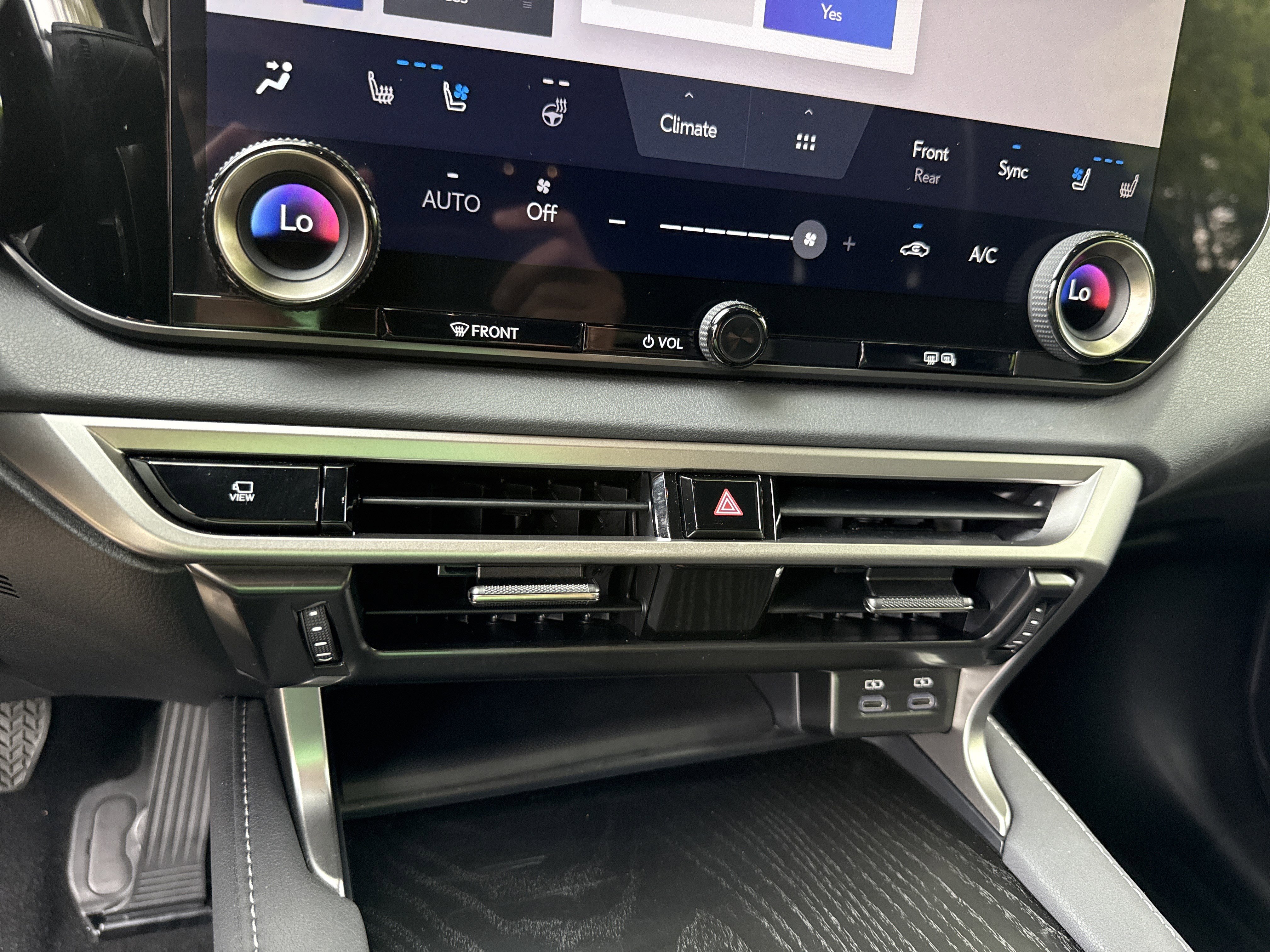 Used 2023 Lexus RX 350 Premium Plus w/ Cold Area Package FWD image 28