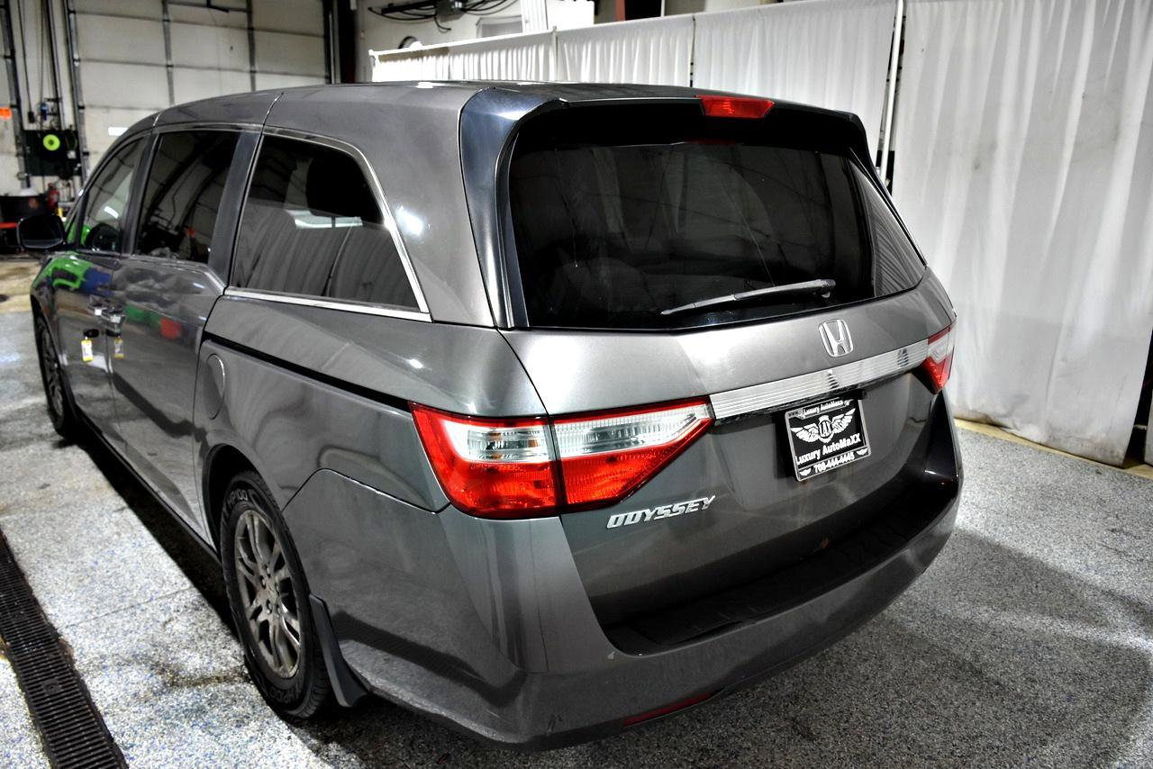 Used 2011 Honda Odyssey EX image 4