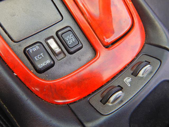 Used 2005 Lexus SC 430 Convertible image 24