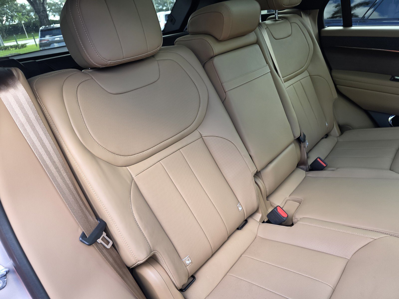 Certified 2023 Land Rover Range Rover Sport SE AWD/4WD image 23