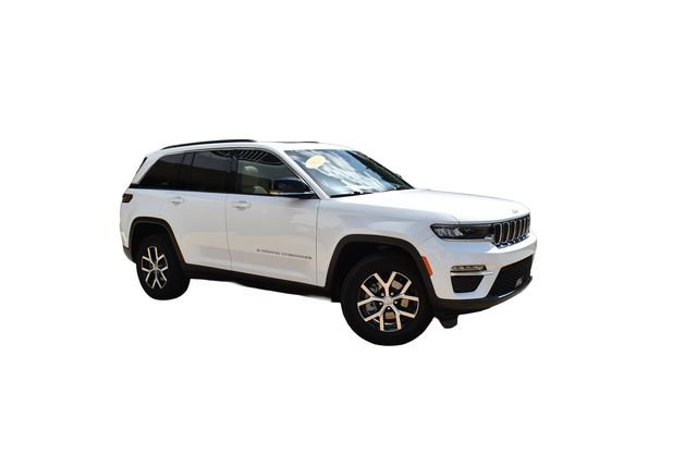 Used 2024 Jeep Grand Cherokee Limited image 2