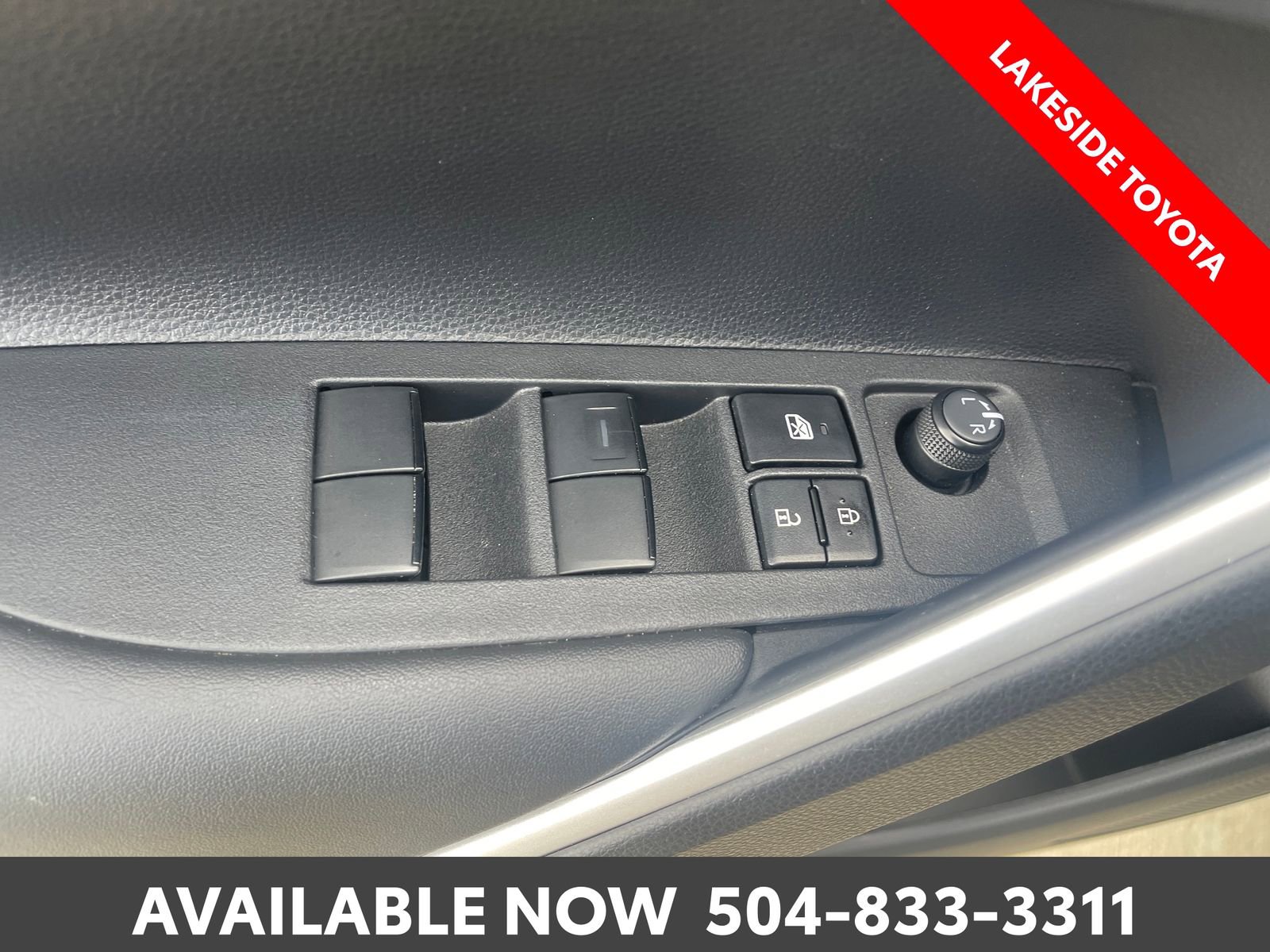 Used 2025 Toyota Corolla Cross AWD Hybrid image 24