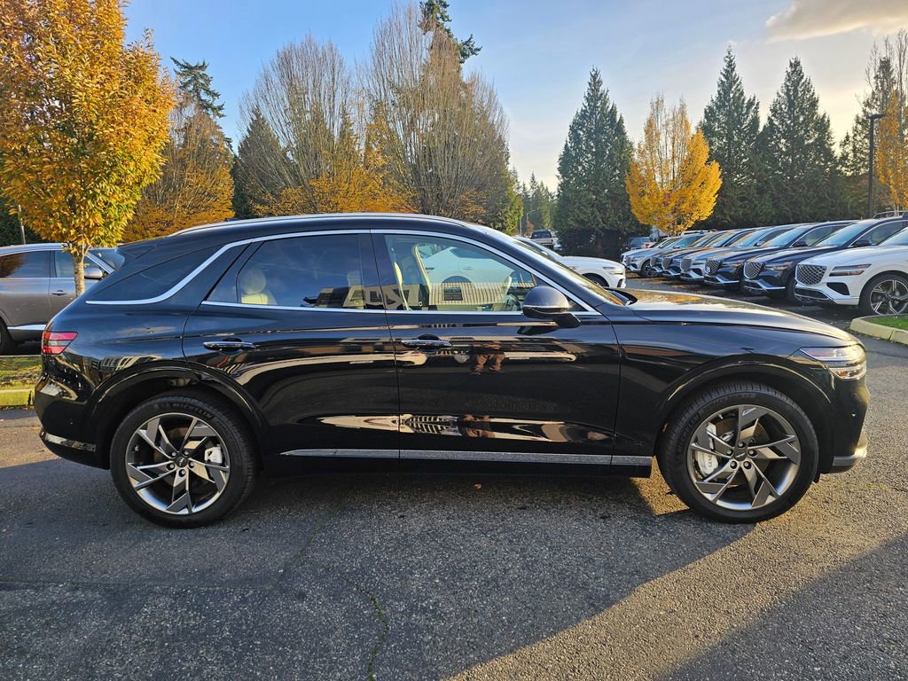 Certified 2024 Genesis Electrified GV70 Prestige w/ Prestige Package image 4
