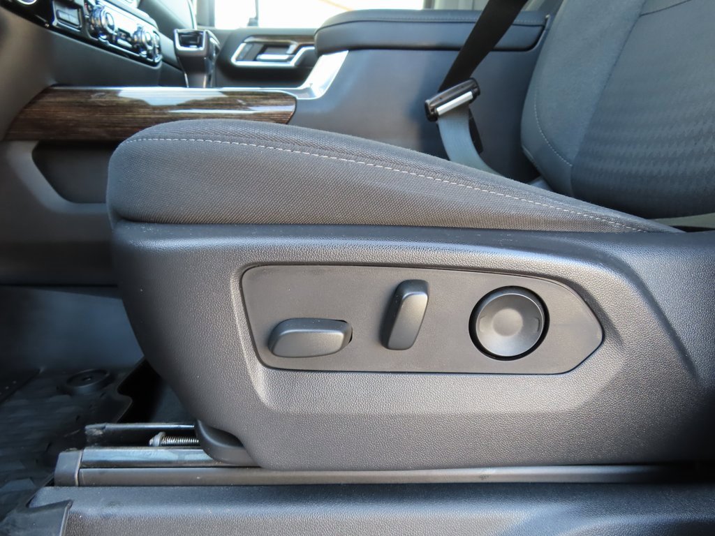 Certified 2022 GMC Sierra 1500 Elevation w/ LPO, Elevation Black Package image 5