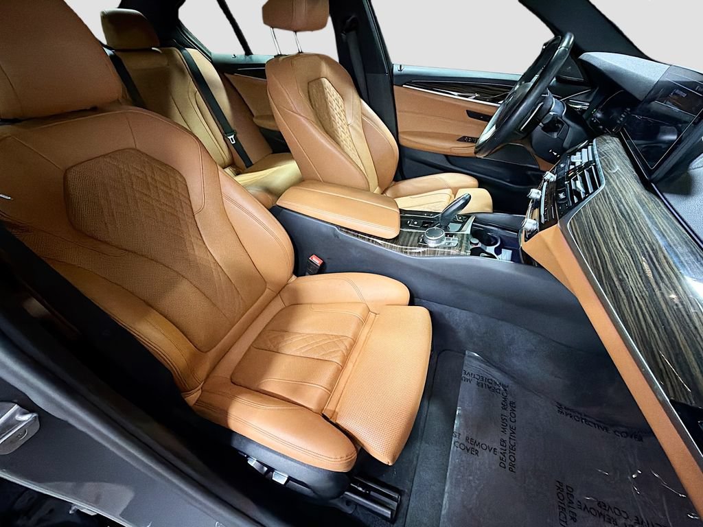 Used 2021 BMW 530i w/ Premium Package RWD image 15