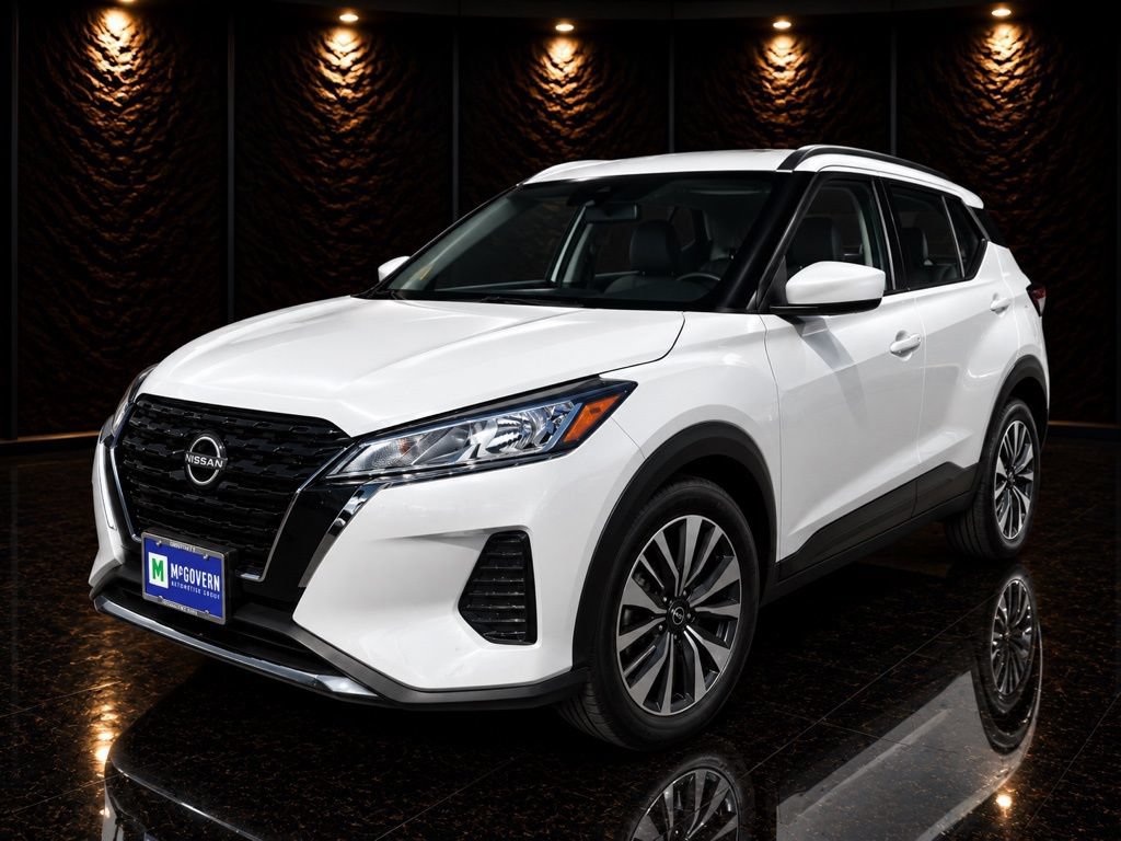 Used 2024 Nissan Kicks SV