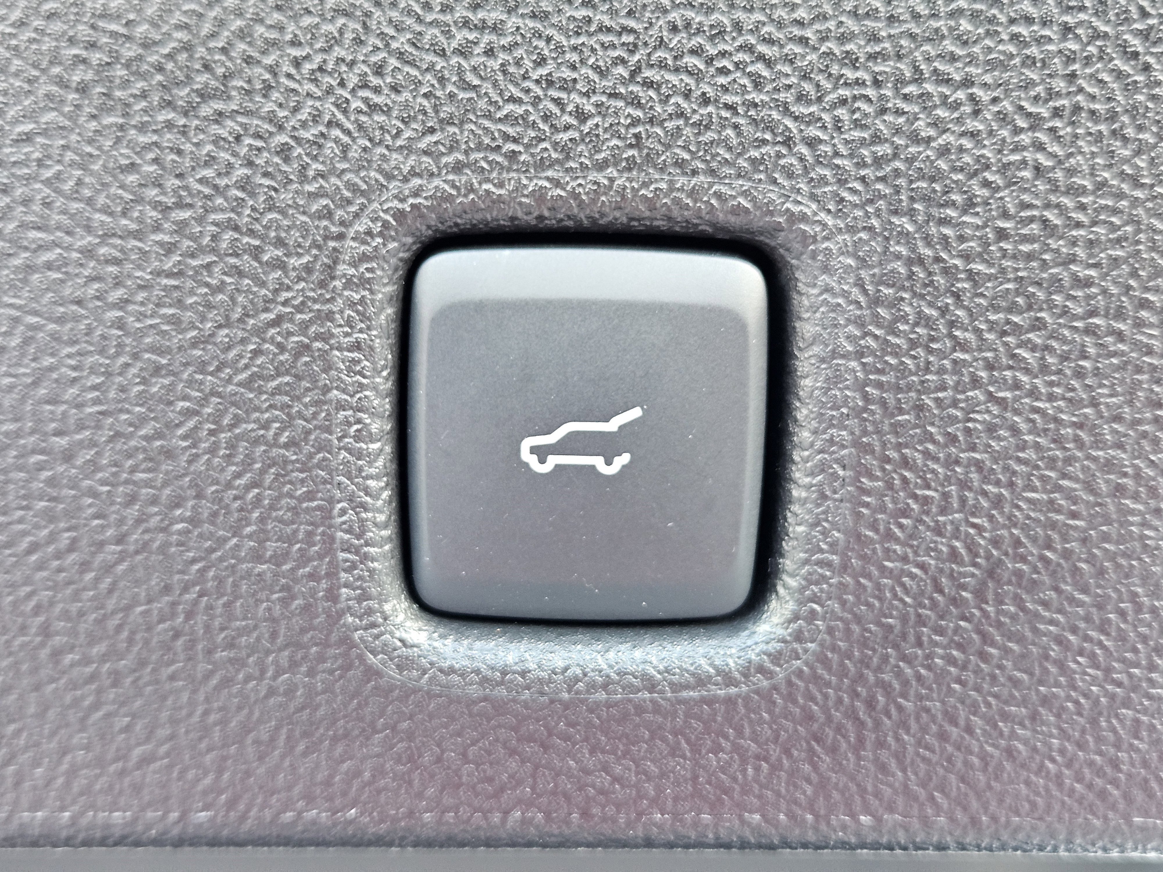 New 2026 Ford Escape SE image 15