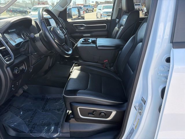 Used 2022 RAM 1500 Laramie AWD/4WD image 13