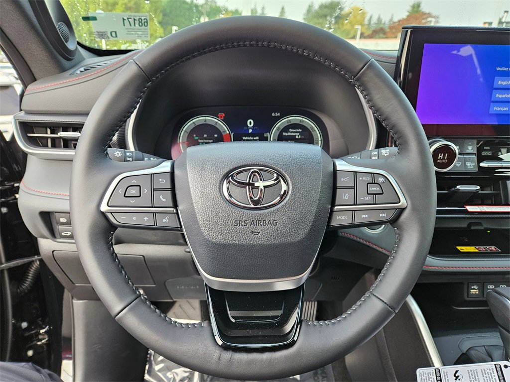 New 2025 Toyota Highlander XSE image 21