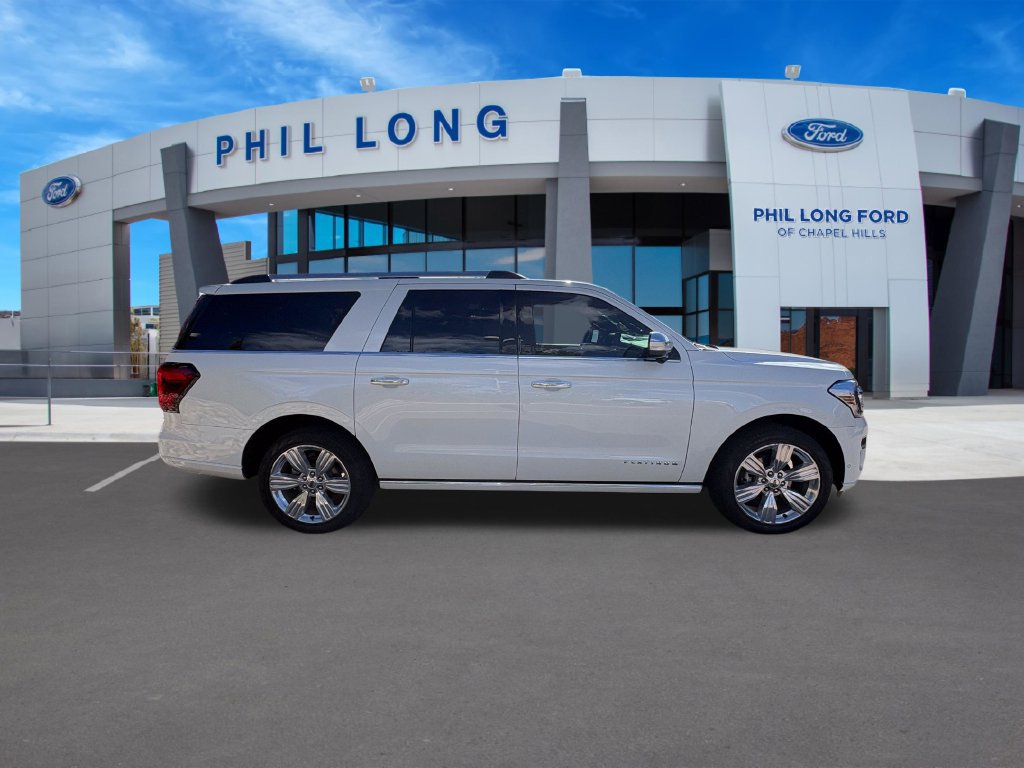 Used 2024 Ford Expedition Max Platinum AWD/4WD image 7