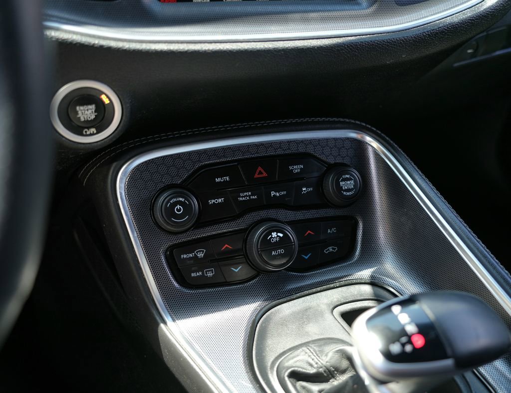 Used 2017 Dodge Challenger GT w/ Driver Convenience Group AWD/4WD image 18