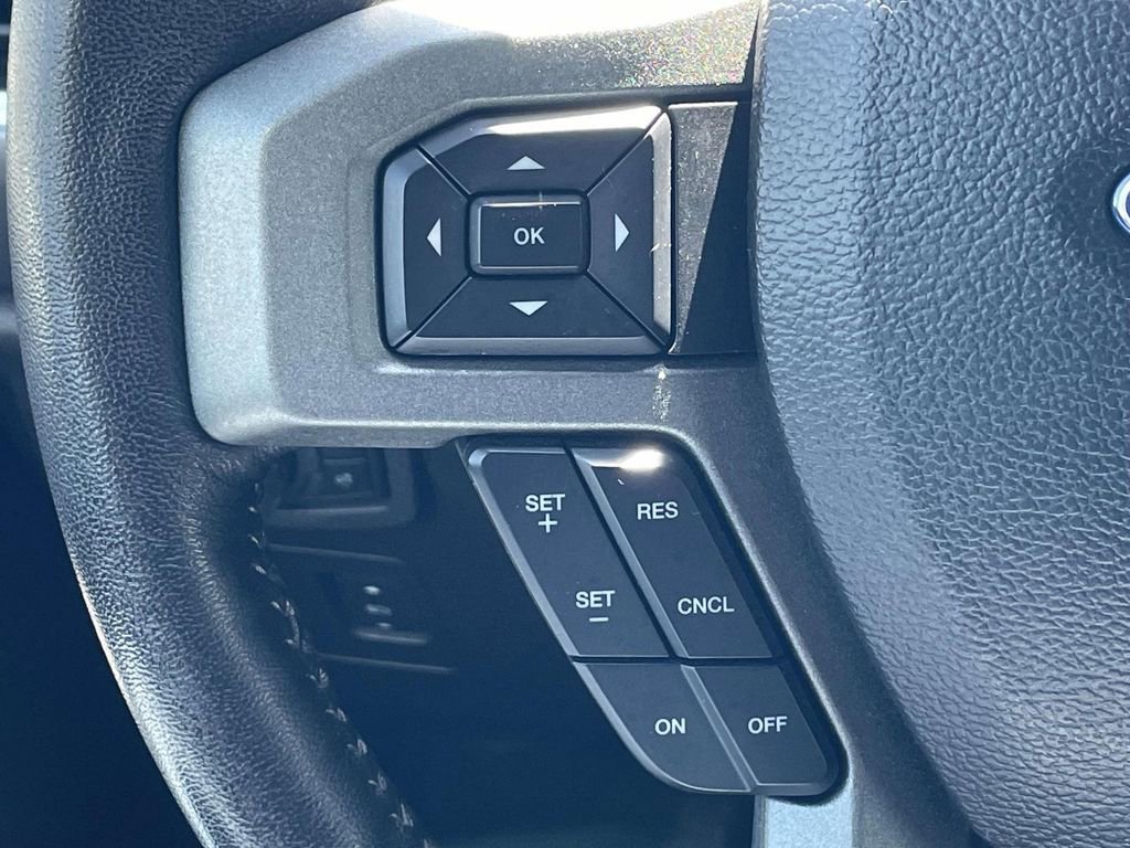 Used 2017 Ford F150 XLT w/ Equipment Group 302A Luxury AWD/4WD image 22