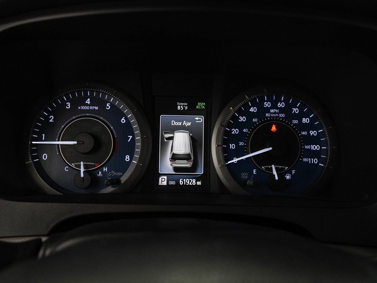 Used 2019 Toyota Sienna XLE FWD image 27