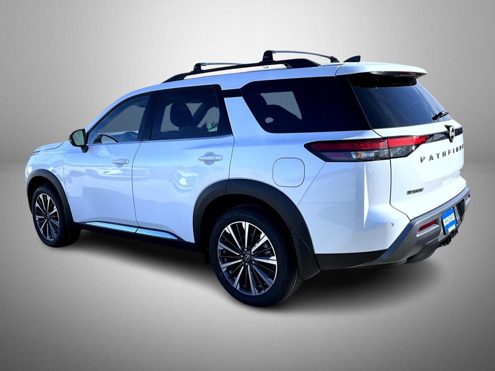 New 2026 Nissan Pathfinder Platinum w/ Cargo Package AWD/4WD image 7