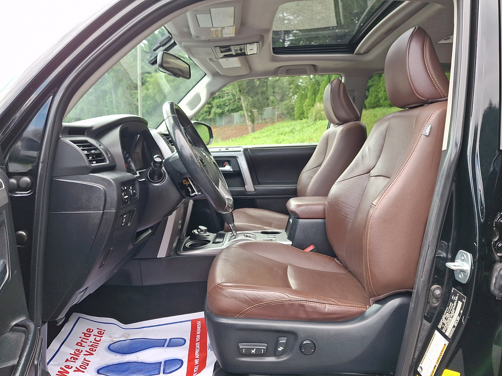 Used 2016 Toyota 4Runner Limited AWD/4WD image 14