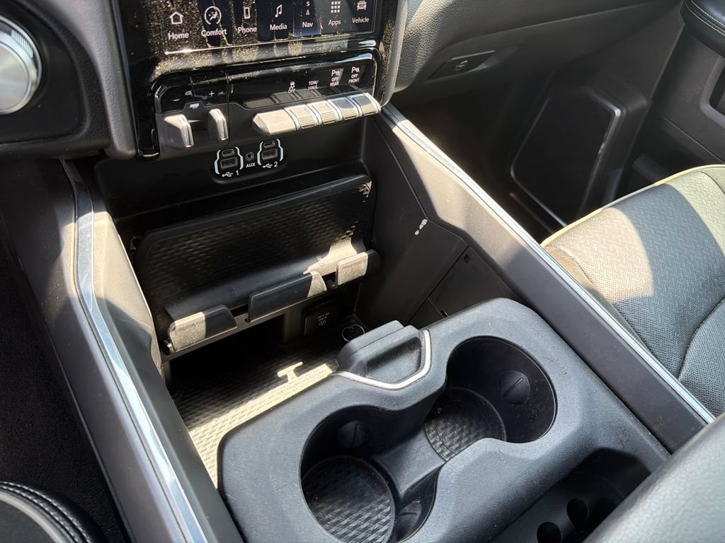 Used 2022 RAM 2500 Laramie AWD/4WD image 33