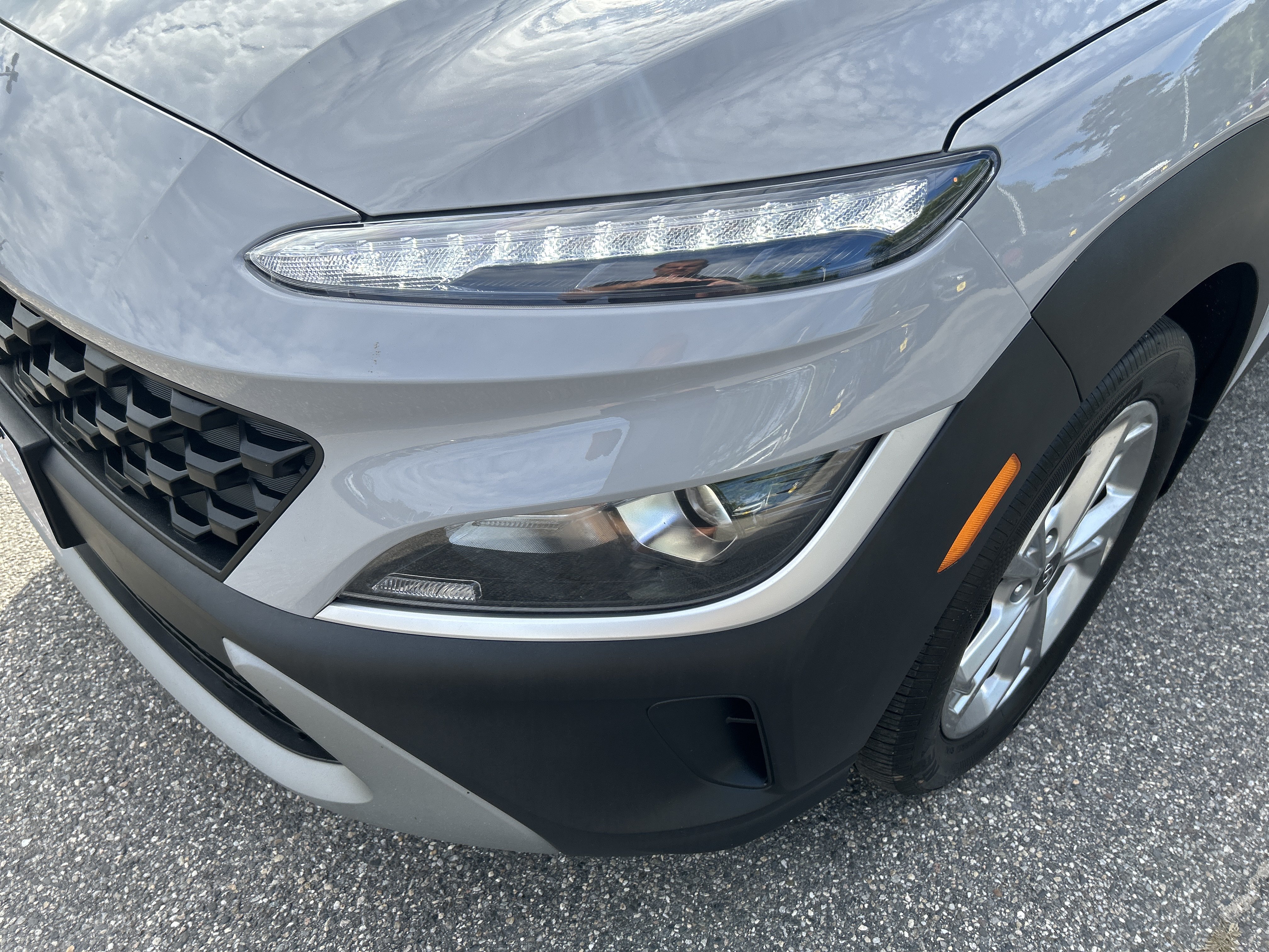Certified 2023 Hyundai Kona SEL AWD/4WD image 9