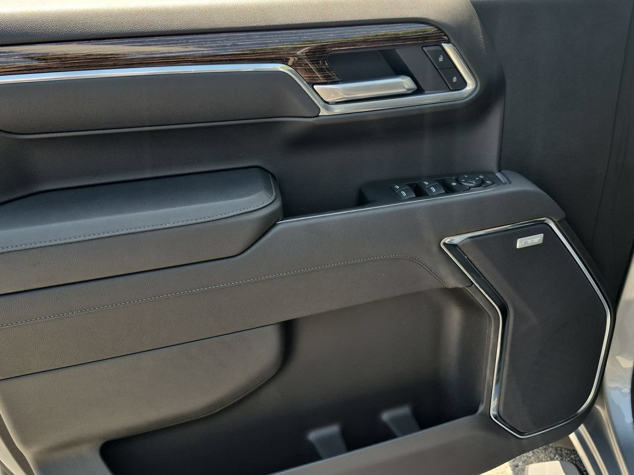 New 2026 GMC Sierra 1500 Elevation w/ Preferred Package AWD/4WD image 22
