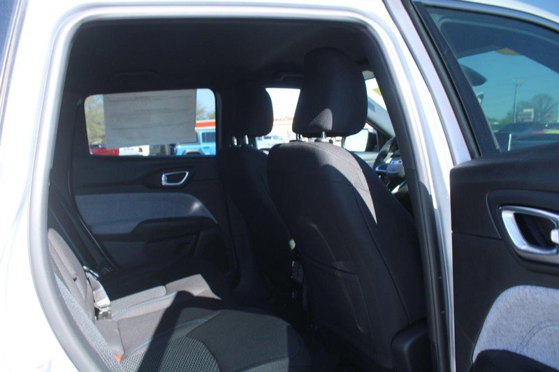 New 2025 Jeep Compass Sport AWD/4WD image 4