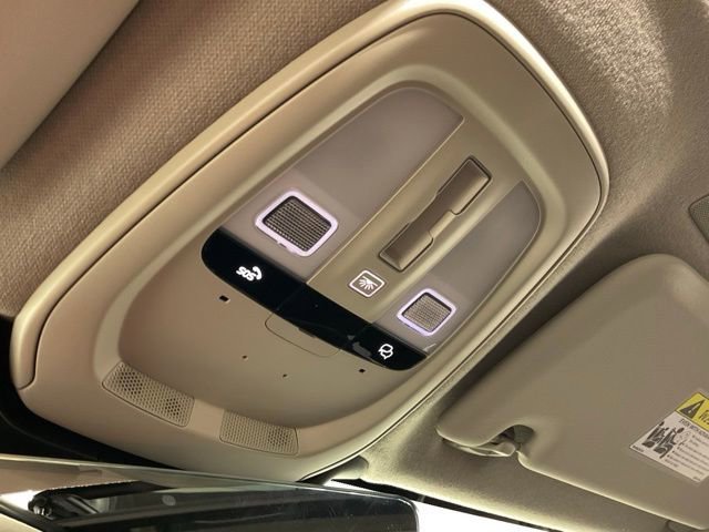 New 2026 Volvo XC40 B5 Ultra w/ Protection Package Premier AWD/4WD image 25