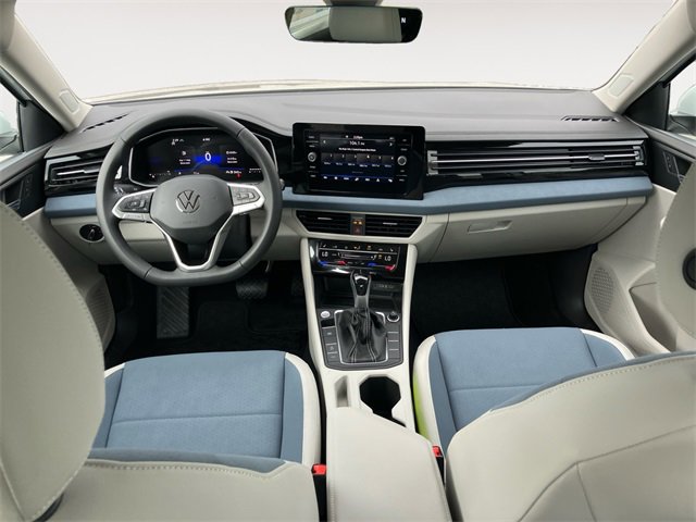 New 2025 Volkswagen Jetta SE image 10