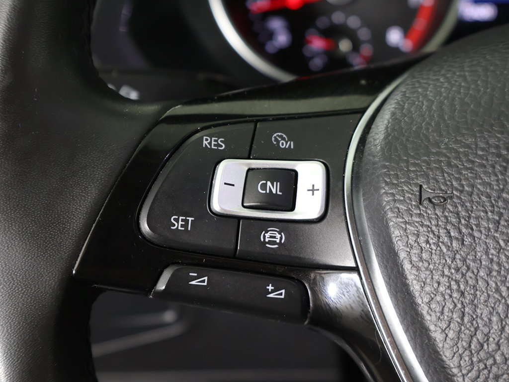 Used 2020 Volkswagen Tiguan SE w/ Panoramic Sunroof Package AWD/4WD image 45