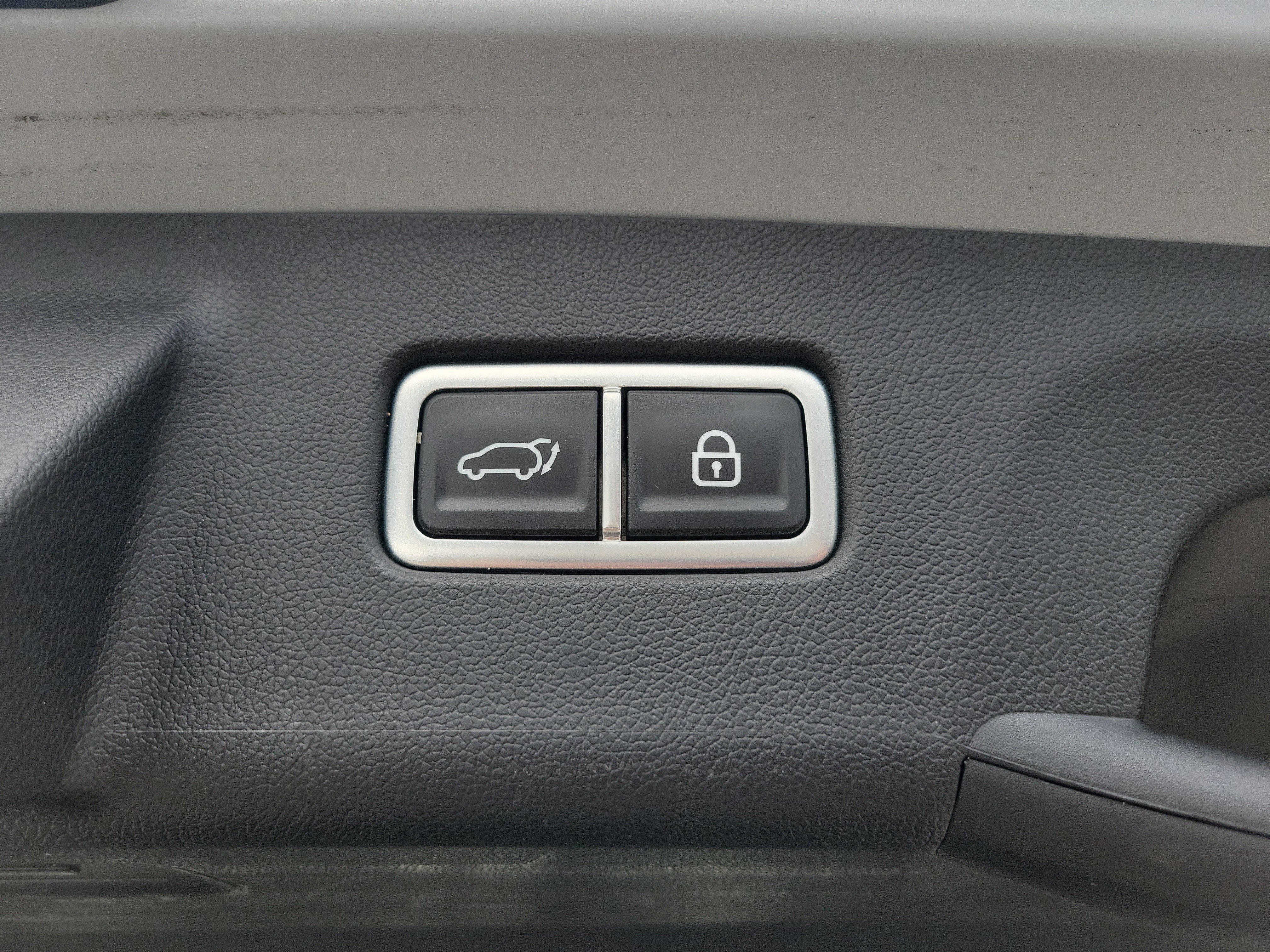 Certified 2023 Kia Sorento SX AWD/4WD image 15