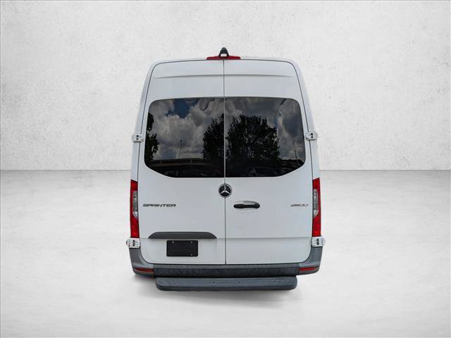 Used 2021 Mercedes-Benz Sprinter 2500 image 8