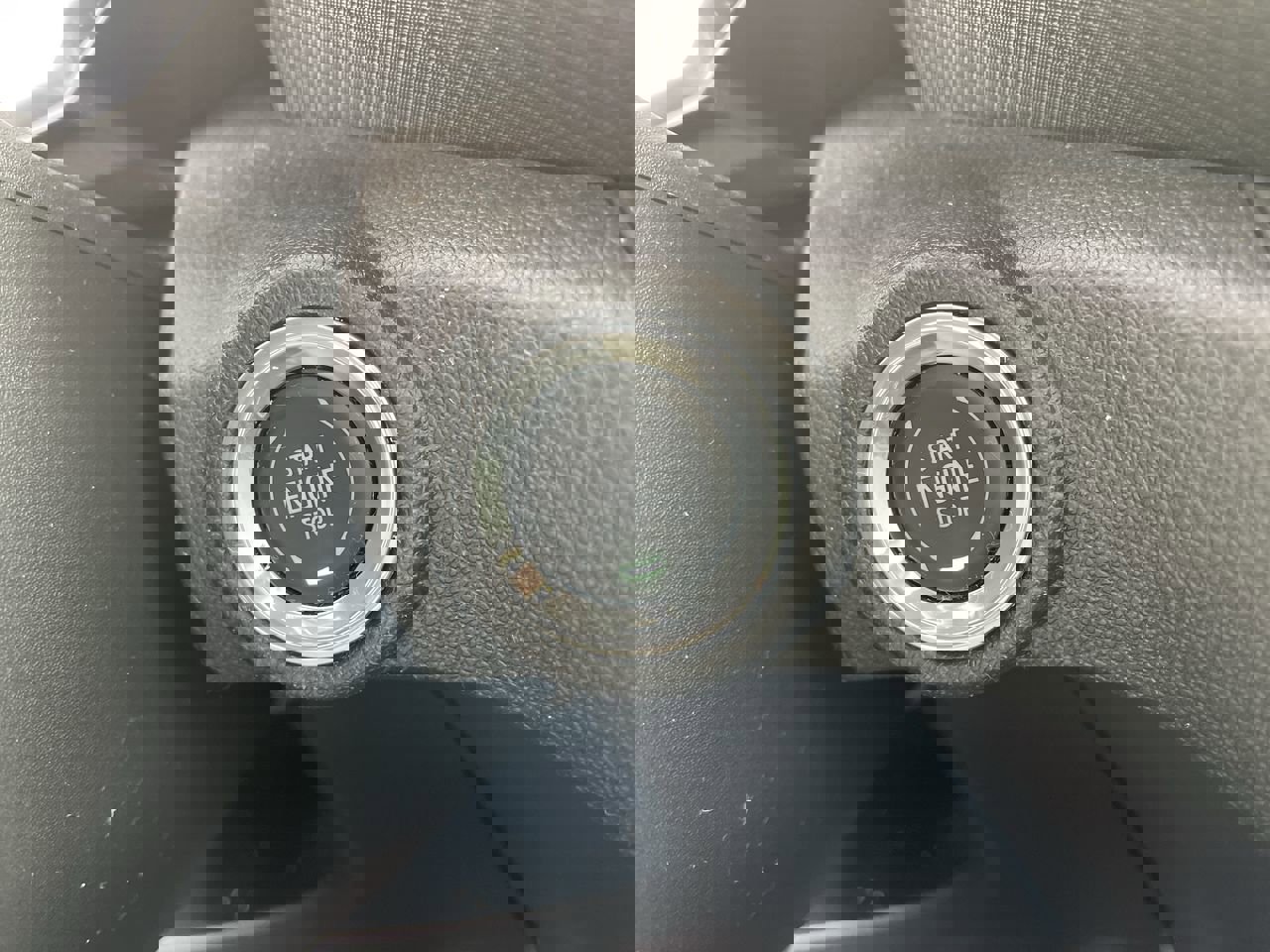 Used 2023 Chevrolet TrailBlazer LT image 17