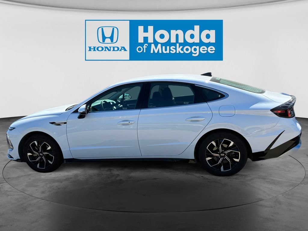Used 2025 Hyundai Sonata SEL FWD image 8