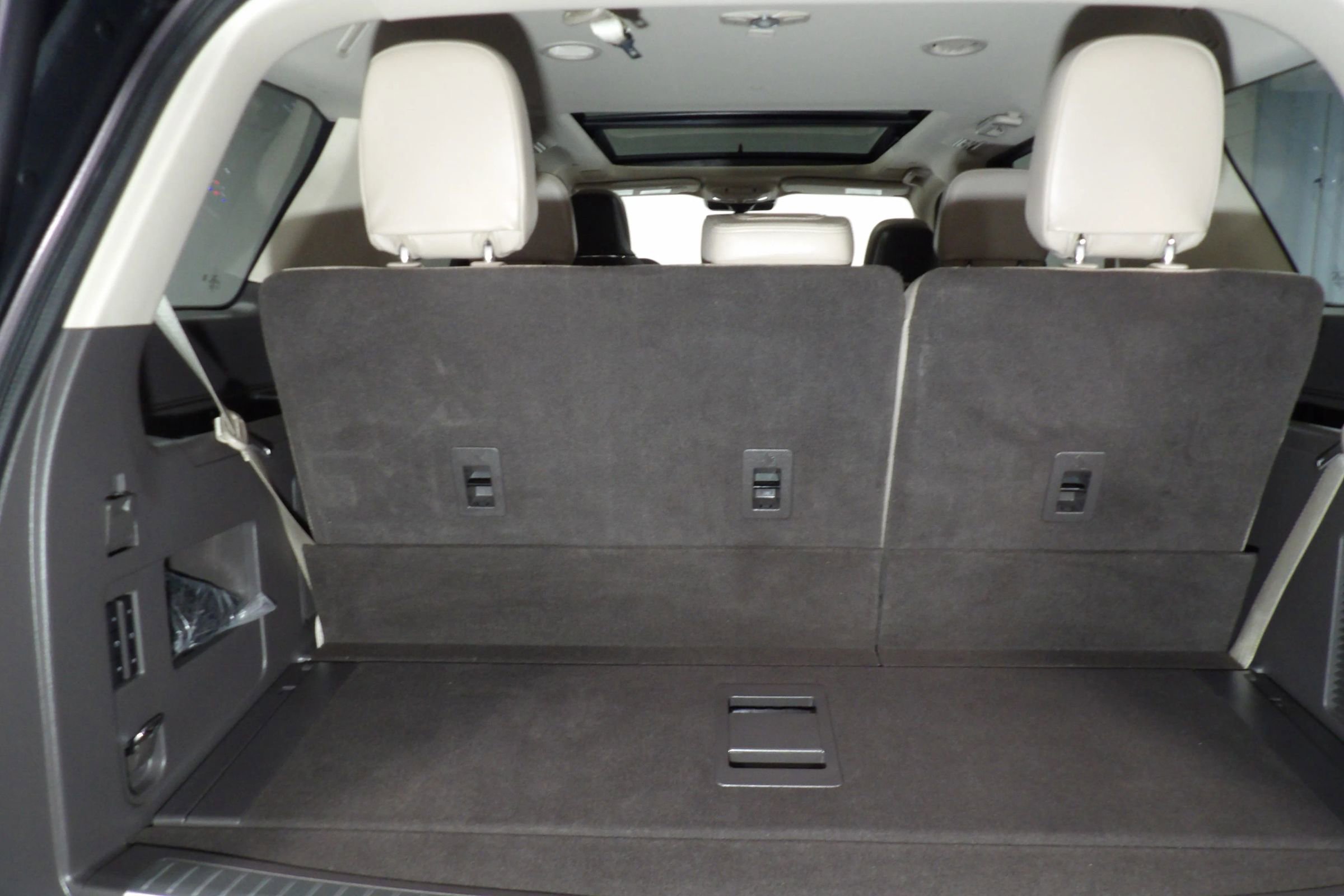 Used 2022 Lincoln Navigator Reserve AWD/4WD image 15