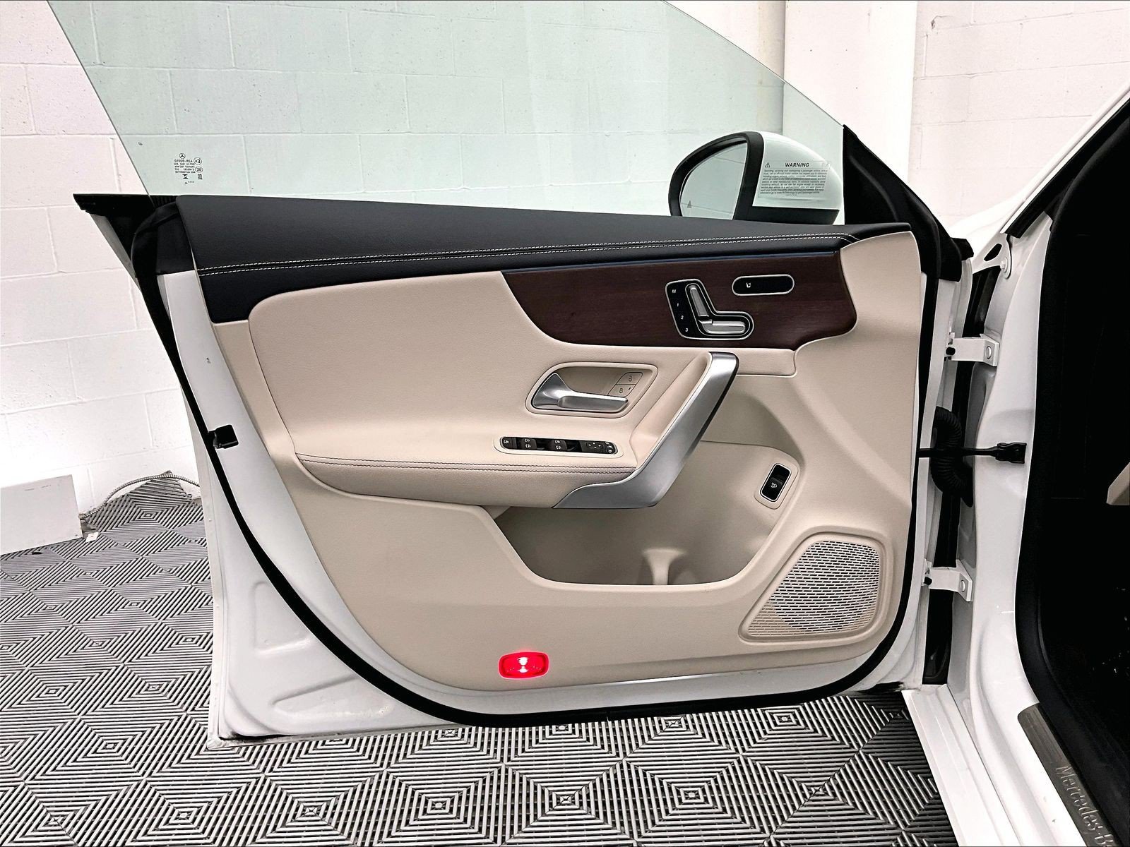 Certified 2023 Mercedes-Benz CLA 250 4MATIC image 24