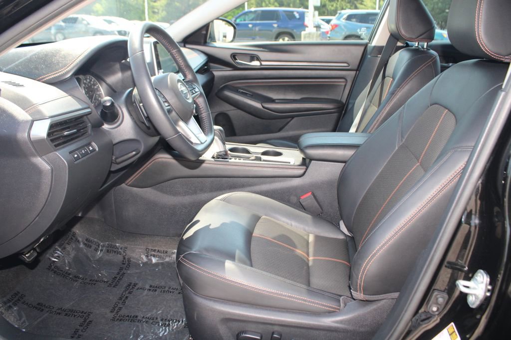 Used 2020 Nissan Altima 2.0 SR FWD image 11