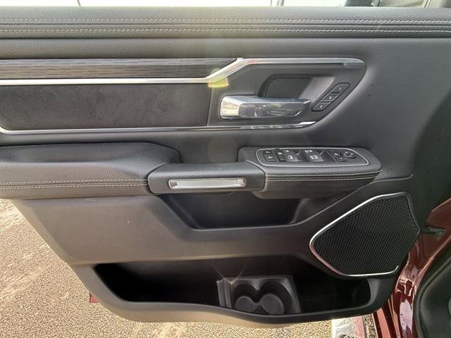 Used 2024 RAM 1500 Laramie image 12