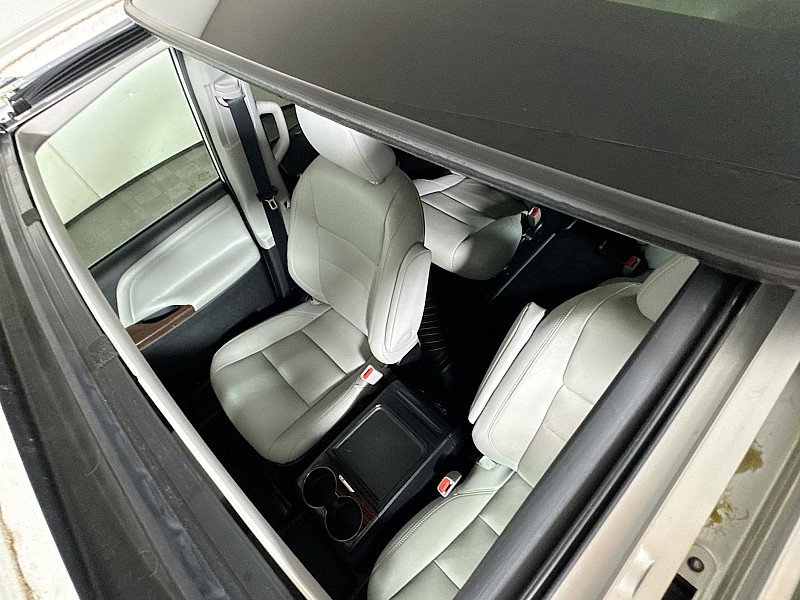 Used 2020 Toyota Sienna Limited Premium image 14