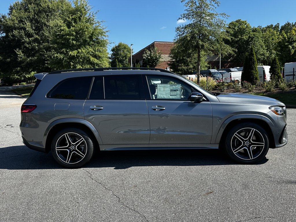 New 2026 Mercedes-Benz GLS 450 4MATIC image 9