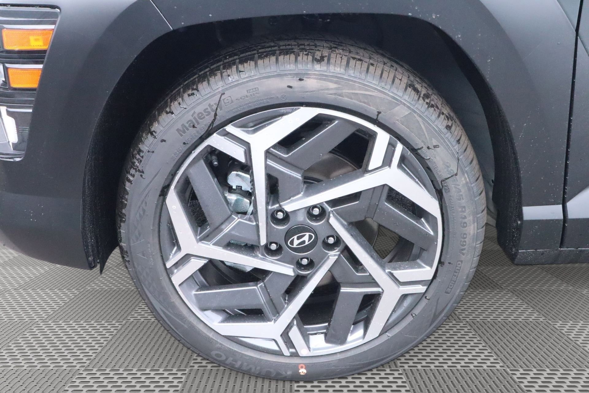 New 2026 Hyundai Kona SEL Premium image 4