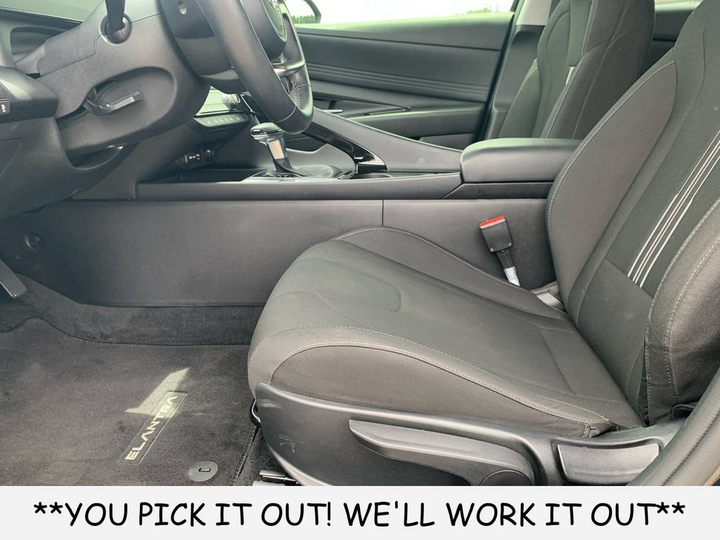 Used 2023 Hyundai Elantra SEL w/ Convenience Package FWD image 22