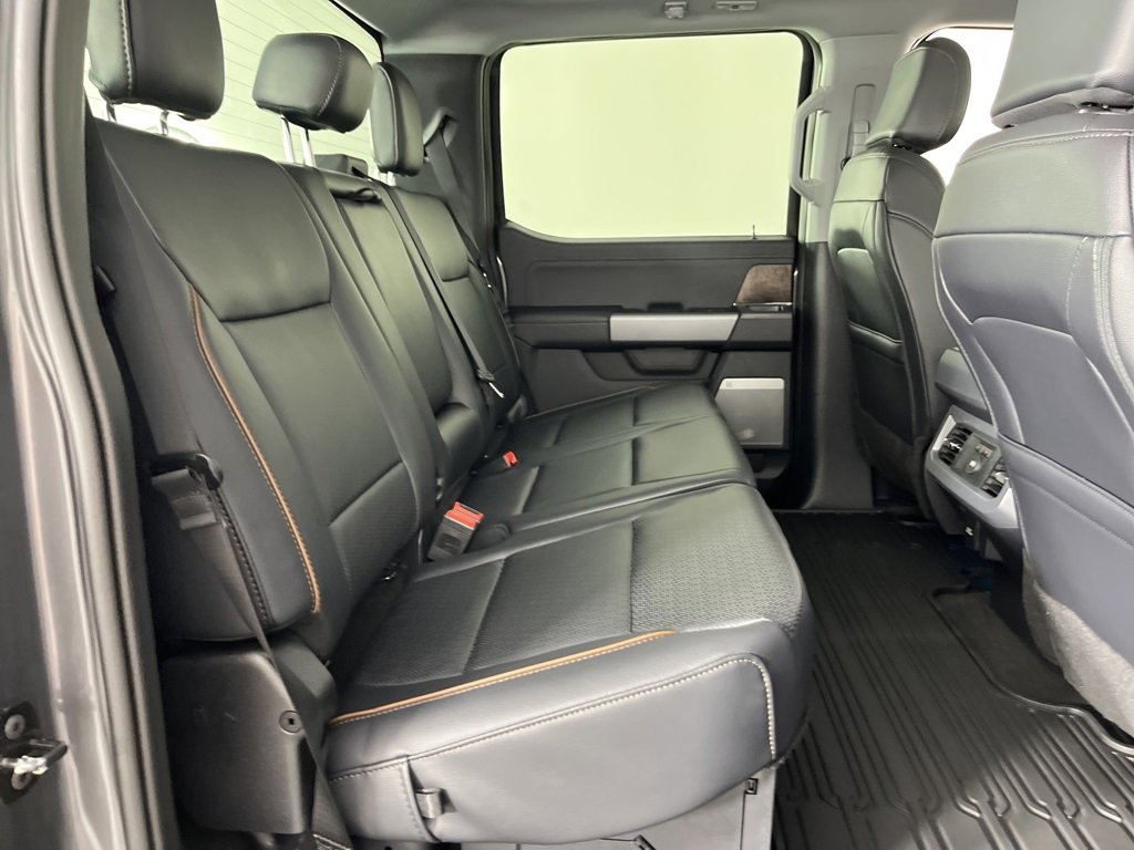 Certified 2025 Ford F350 Lariat image 30