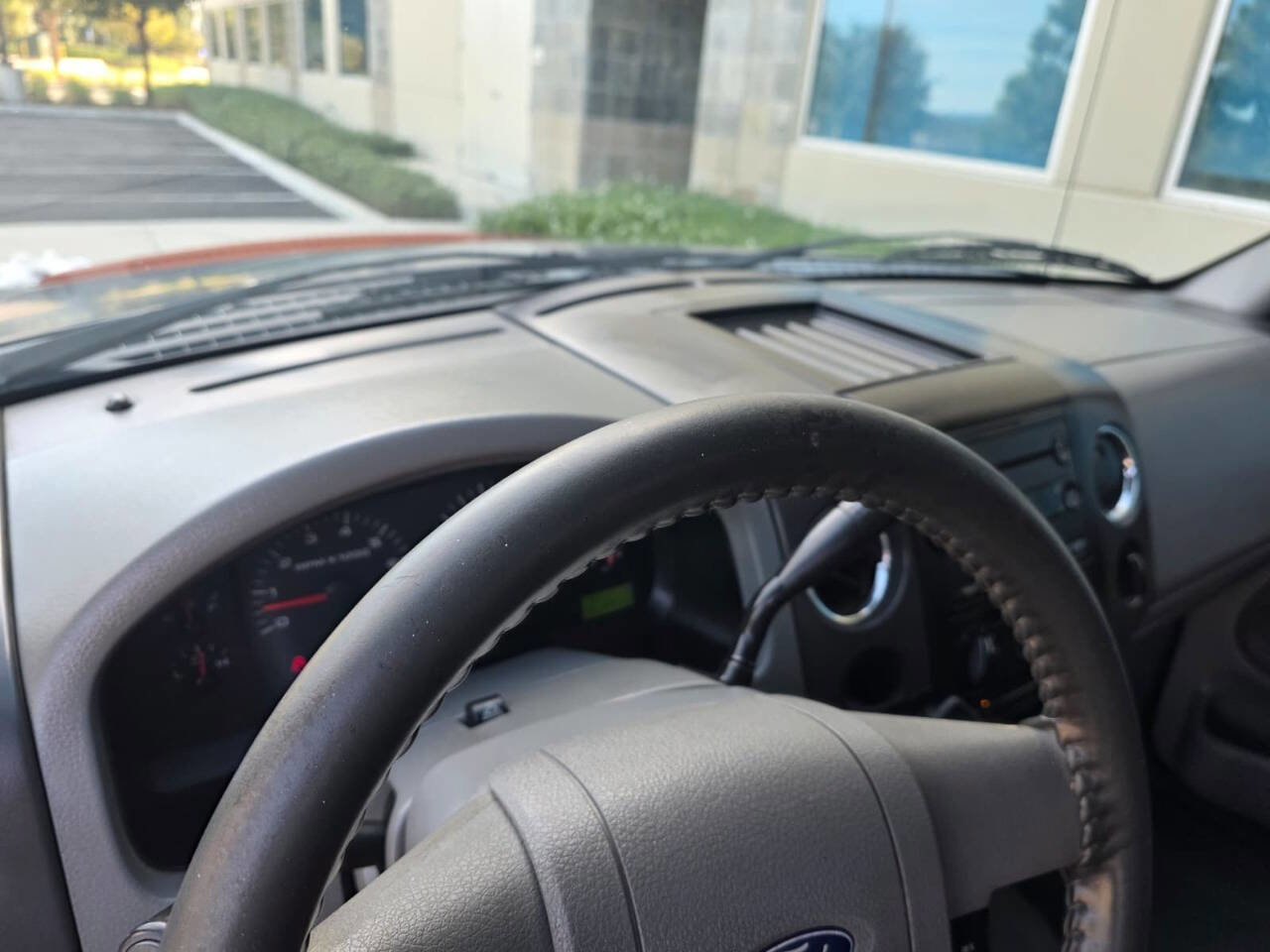 Used 2005 Ford F150 XL RWD image 20