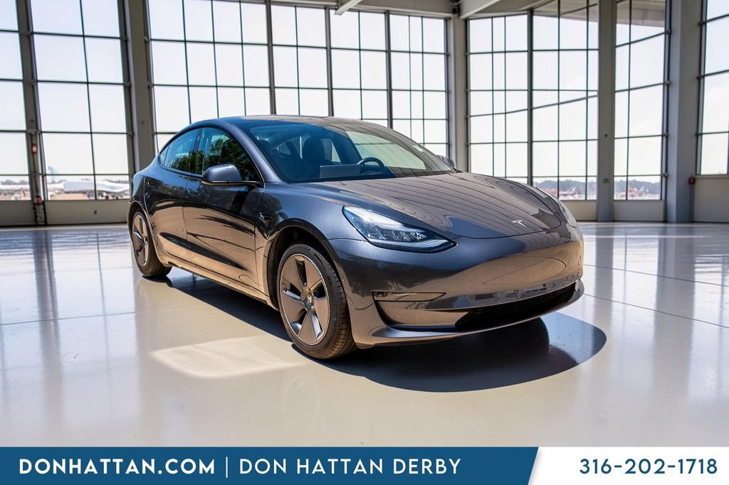Used 2021 Tesla Model 3 Standard Range Plus RWD image 33