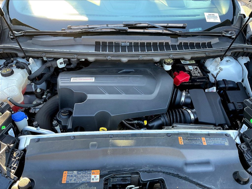 Used 2019 Ford Edge ST w/ Equipment Group 401A AWD/4WD image 32