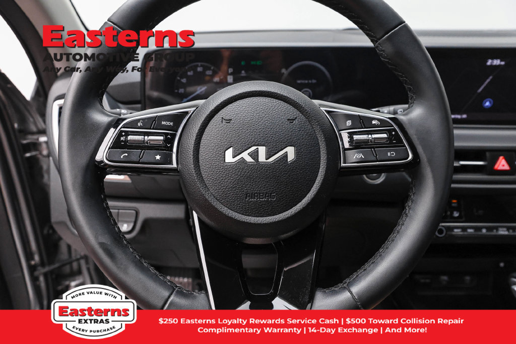 Used 2024 Kia Seltos EX AWD/4WD image 11